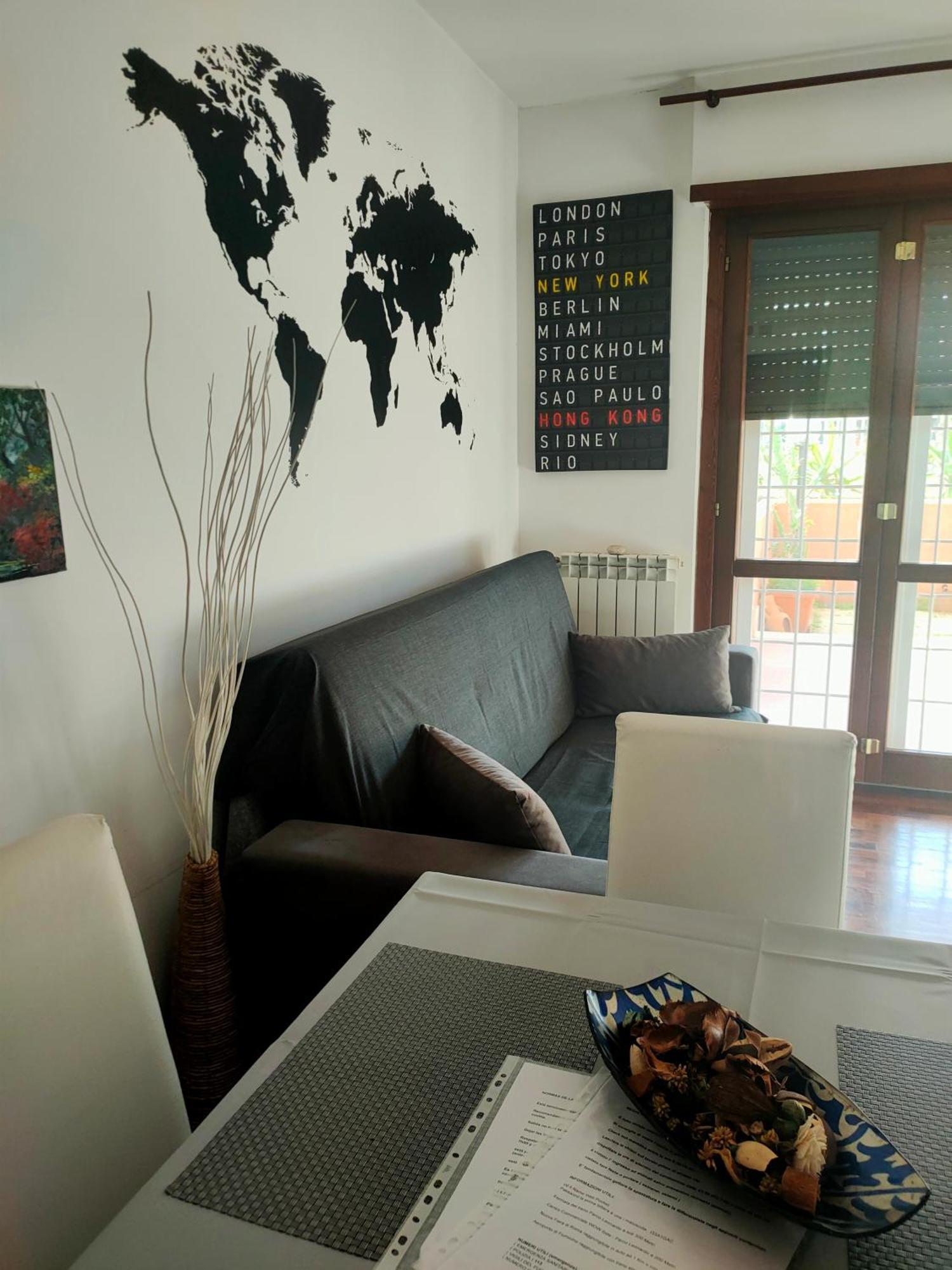 Apartment Lele House - Intero Aeroporto Di - Nuova Fiera Di Roma Fiumicino